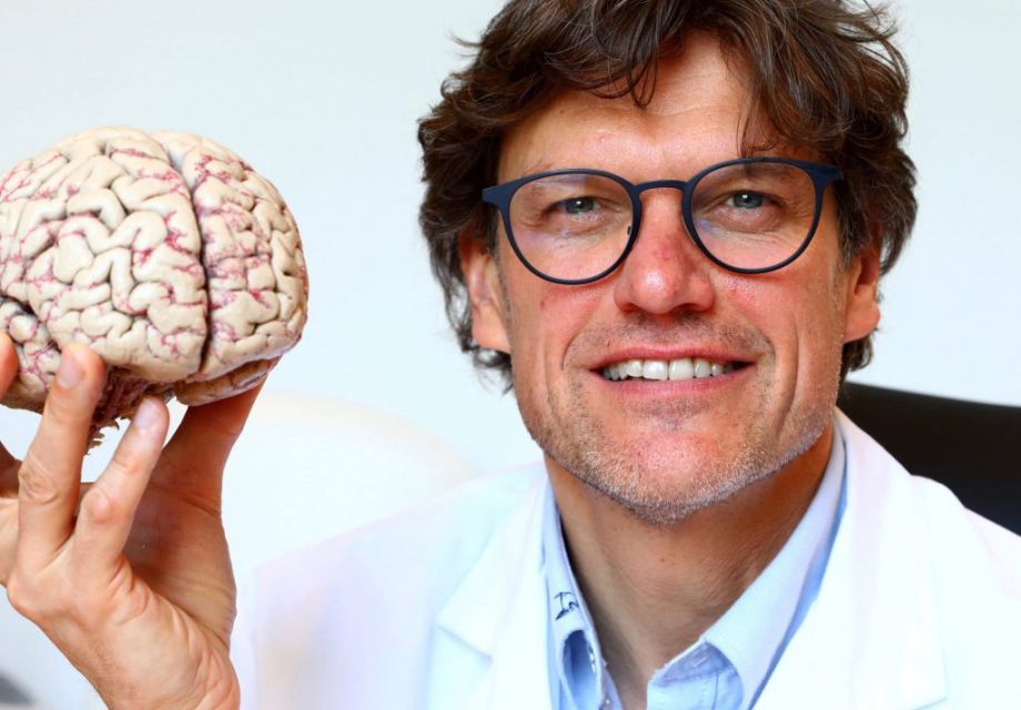 Pr Steven Laureys, Clinical Professor and FNRS Resarch Director, University of Liege, Liege, Belgium